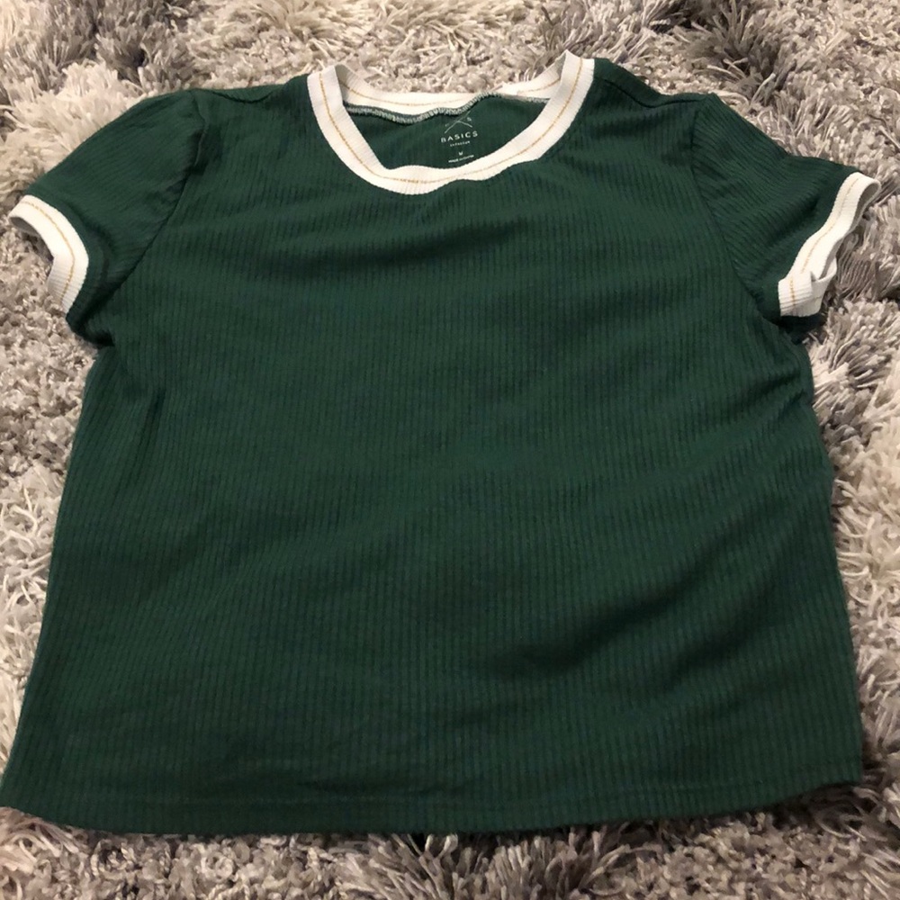 Medium green t-shirt from pacsun.